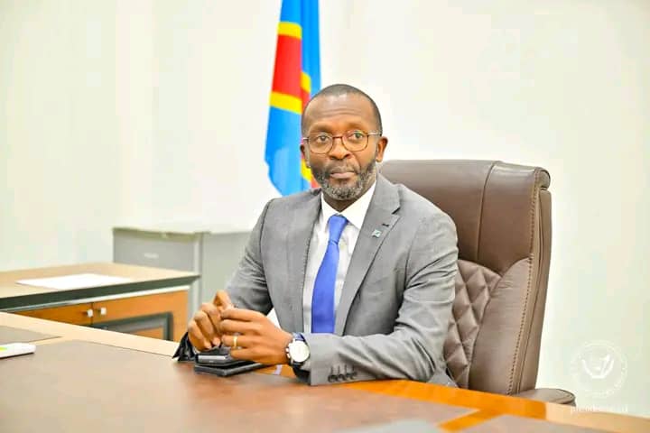 Lire la suite à propos de l’article RDC : La présidence engage des actions judiciaires contre les usurpateurs de l’identité du Dircab Anthony Nkinzo