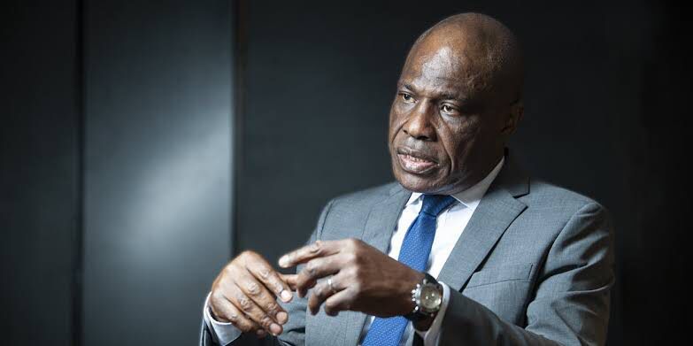 Lire la suite à propos de l’article Fayulu à Tshisekedi : « Je demeure le seul président légitimement élu depuis 2018 »