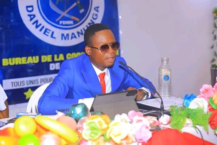 Lire la suite à propos de l’article Projet de Révision ou Changement de la Constitution : À Kananga, Célestin Sakanga donne les risques à considérer