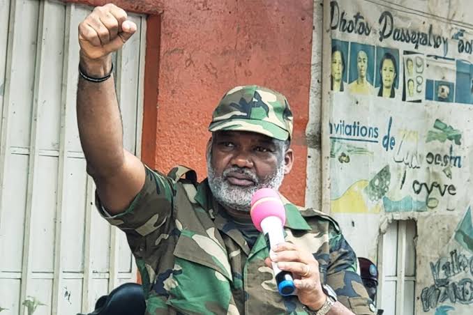 Lire la suite à propos de l’article RDC/Guerre dans l’Est : Arrestation de complices accusés de collaborer avec l’AFC