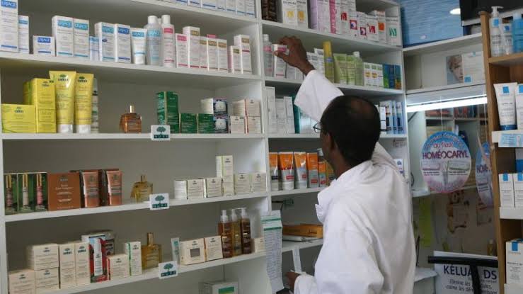 Lire la suite à propos de l’article Kinshasa: les pharmaciens démarrent une grève de trois jours pour des raisons de tracasseries