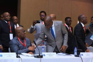 Lire la suite à propos de l’article Fayulu à Tshisekedi : “après deux mandats usurpés, il est temps qu’il parte comme Bashar al-Assad »