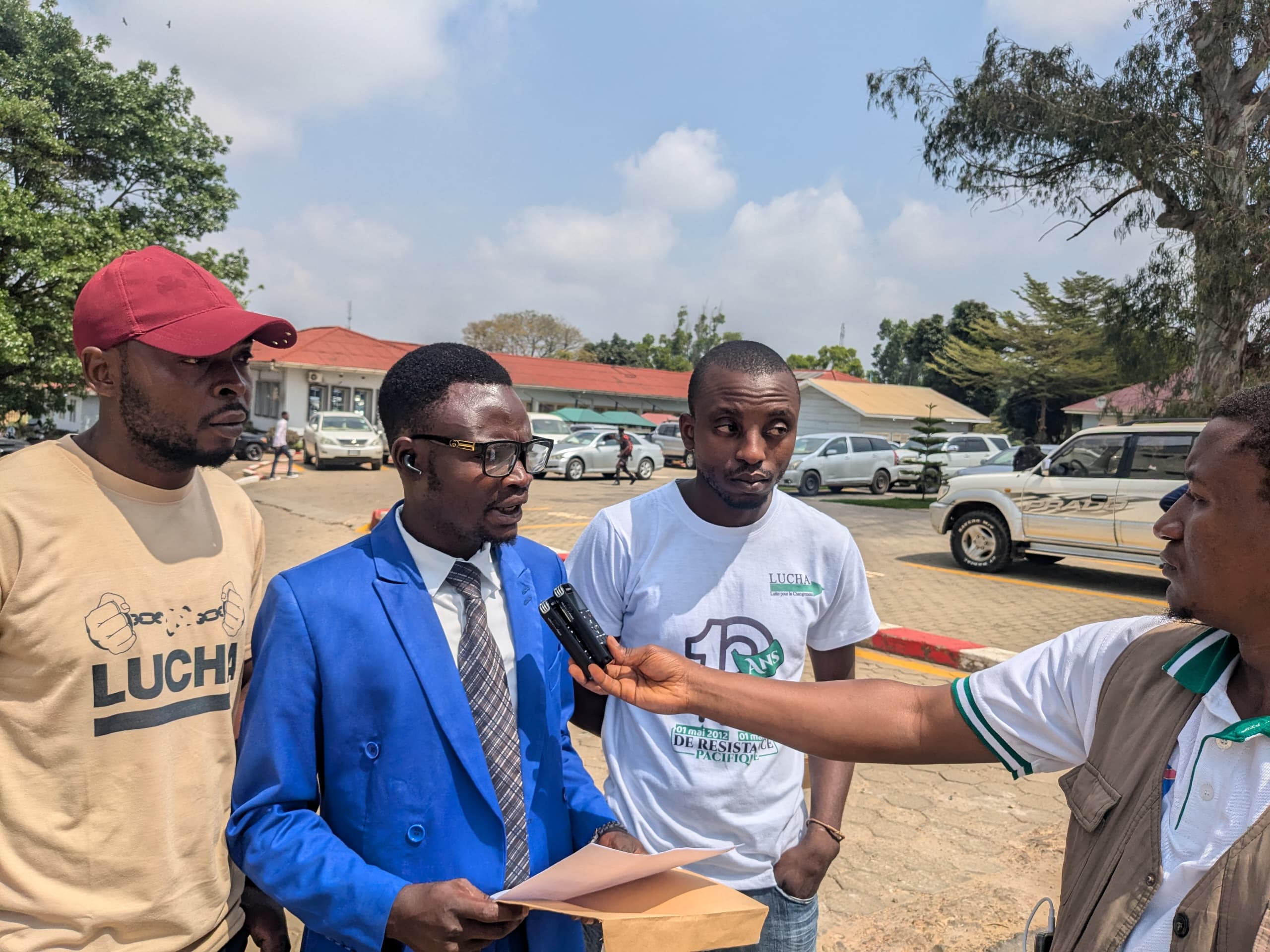 You are currently viewing Bunia : la LUCHA menace de descendre dans la rue si leurs recommandations ne sont pas prises en compte