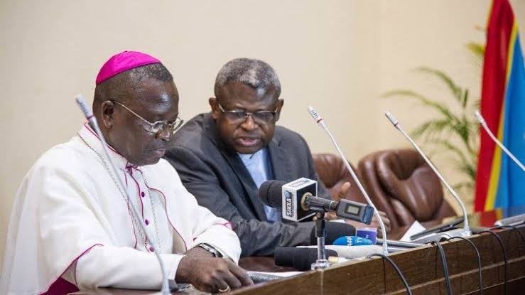 Lire la suite à propos de l’article Présumé détournement des fonds alloués aux Diocèses : la CENCO demande à Jean-Pierre Bemba de rendre public les preuves de ses allégations