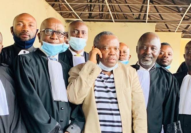 Lire la suite à propos de l’article Arrestation de Ngoy Mulunda : Un proche de la famille parle d’une audition par la police zambienne