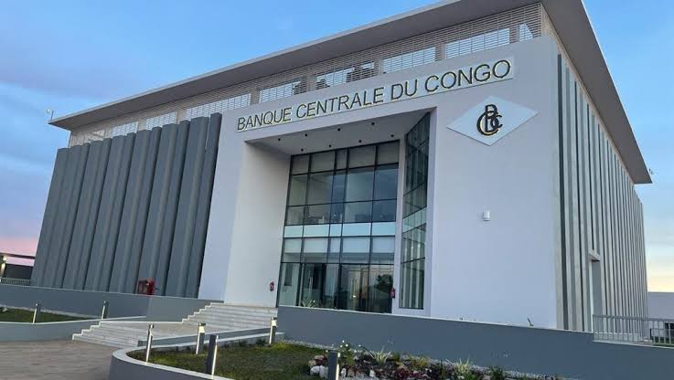 Lire la suite à propos de l’article Justice : 315 millions de dollars détournés à la BCC, Mutamba demande la lumière
