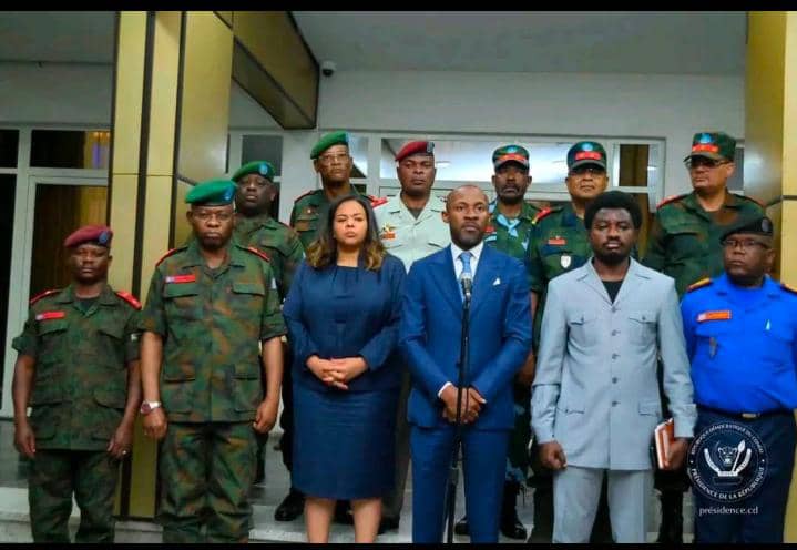 Lire la suite à propos de l’article Récupération de Masisi : le gouvernement salut la bravoure des forces armées congolaises
