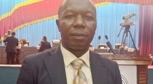 Lire la suite à propos de l’article Affaire minerais au Sud Kivu : Pour le député national Jean Baleke, la province est transformée en un site d’exploitation illicite exagérée des minerais jour et nuit par les Chinois