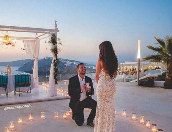 Lire la suite à propos de l’article Tradition vs Modernité : La demande en Mariage à l’Épreuve du temps