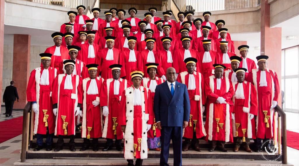 Lire la suite à propos de l’article Justice : Félix Tshisekedi nomme deux nouveaux juges et un procureur général à la cour constitutionnelle