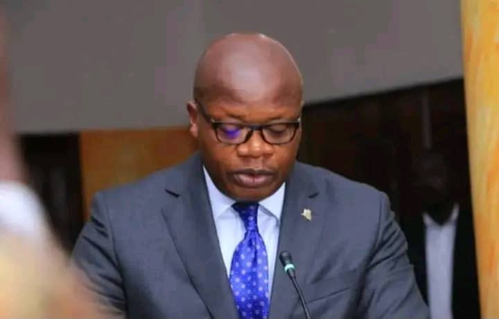 Lire la suite à propos de l’article Guerre dans l’Est de la RDC : Thomas Luhaka appelle à une refonte des institutions de défense