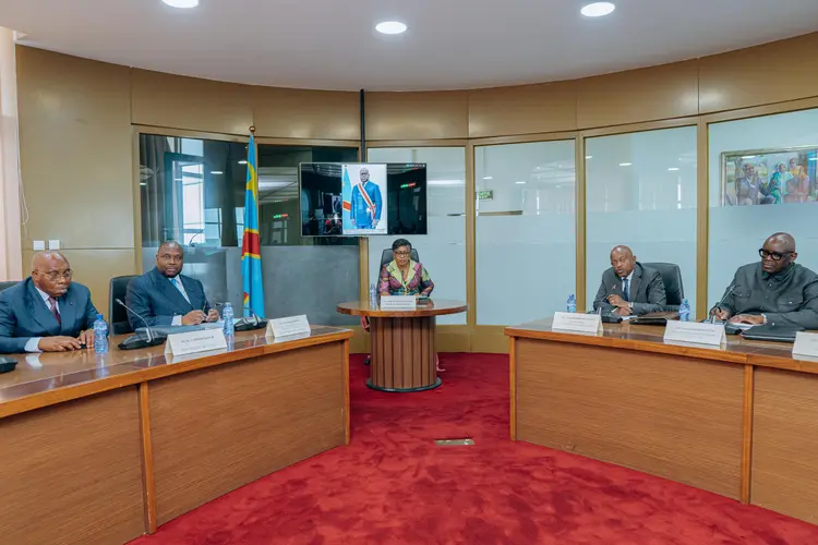Lire la suite à propos de l’article Infrastructures : Le Pont route-rail entre Kinshasa et Brazzaville estimé à 700 millions USD
