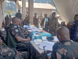 Lire la suite à propos de l’article Lubero : 13 militaires écopent la peine de mort, parmi les 17 condamnés