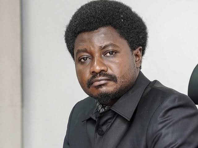 Lire la suite à propos de l’article Affaire Mutamba : « Sur le plan du droit pénal, il sera condamné avec circonstances aggravantes » (Maître Kabalu)