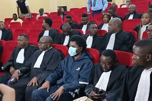 Lire la suite à propos de l’article RDC : Condamné, Constant Mutamba purgera sa peine en résidence surveillée