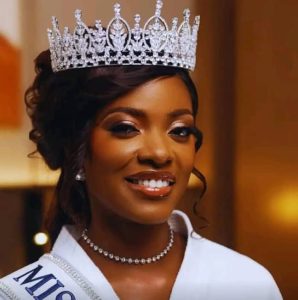 Lire la suite à propos de l’article Miss Universe RDC : quand la couronne se gagne… sous les draps