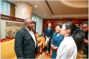 Lire la suite à propos de l’article RDC–Chine : Jacquemain Shabani à Pékin pour renforcer la coopération en matière de sécurité publique