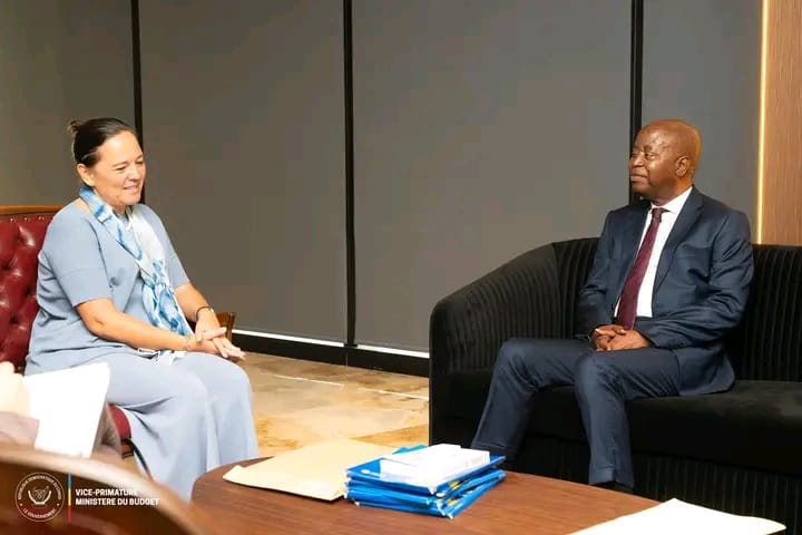 Lire la suite à propos de l’article RDC : la Belgique réaffirme son soutien aux réformes budgétaires initiées par Adolphe Muzito