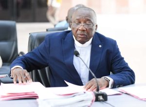 Lire la suite à propos de l’article RDC : Jacques Djoli auditionné par la commission spéciale sur les pétitions contre le bureau de l’Assemblée nationale