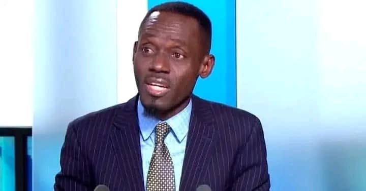 Démission de Kamerhe : Prince Epenge charge l’Union sacrée et parle « d’un théâtre pour distraire les Congolais »