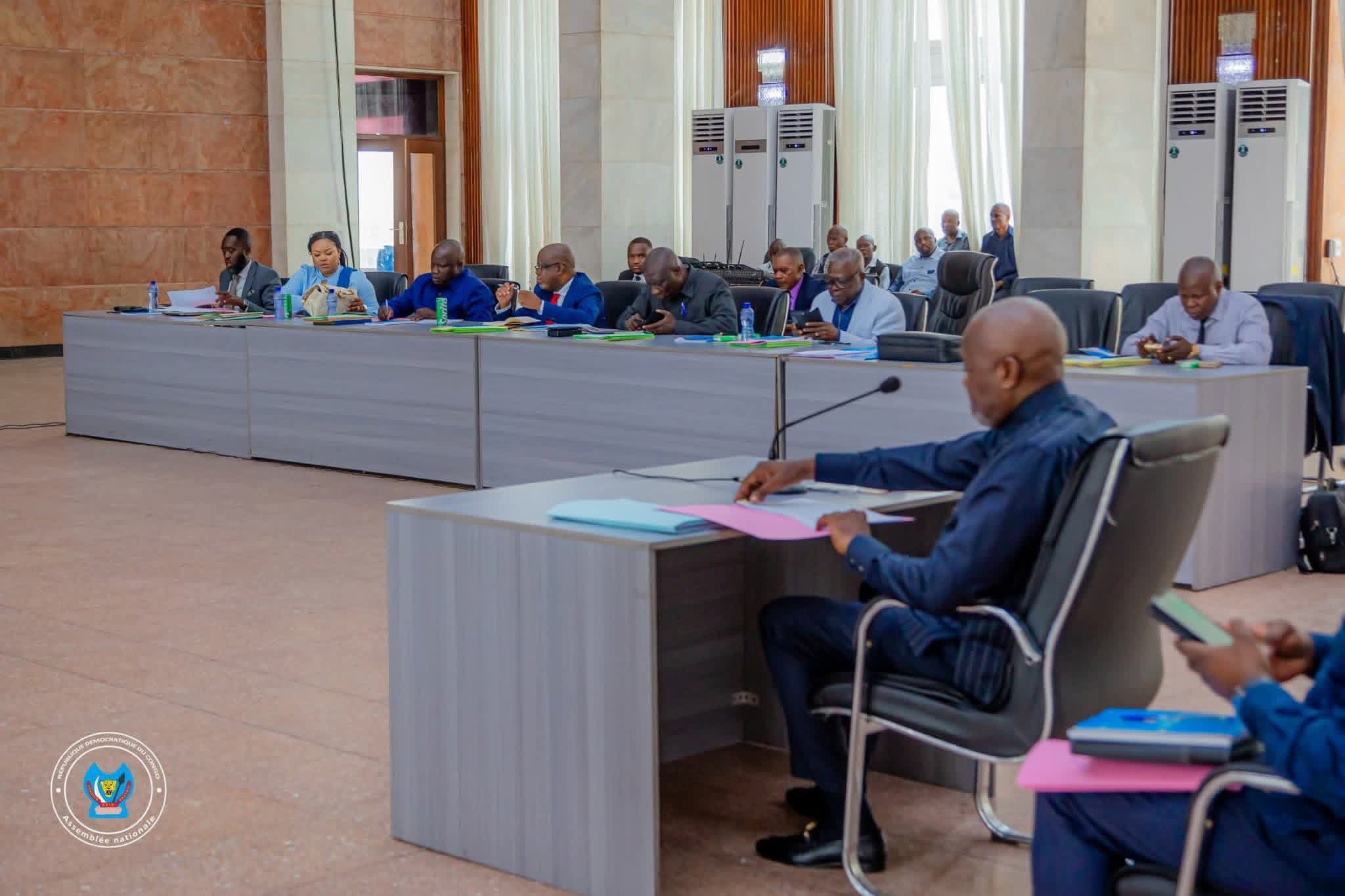 Lire la suite à propos de l’article RDC : entre crise parlementaire et urgence sécuritaire, la VSV alerte