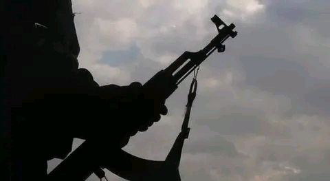 You are currently viewing Insécurité à Kinshasa : Des braqueurs maîtrisés par les forces navales à Barumbu 
