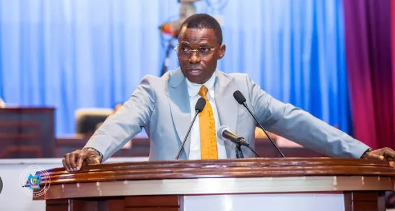 Assemblée nationale : l’urgence d’adopter la loi sur la reconnaissance du Génocost porté par Eliezer Ntambwe