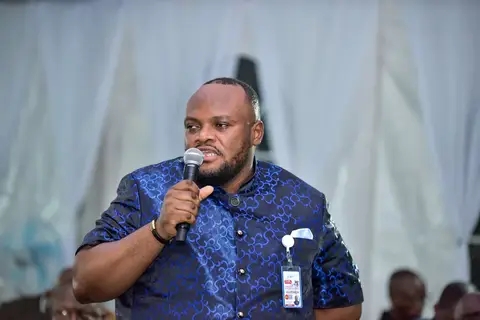 Lire la suite à propos de l’article Kinshasa : Daniel Bumba tente de se justifier, mais le public reste sceptique