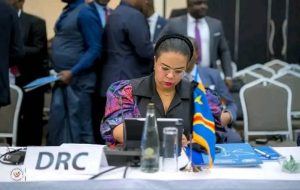 Lire la suite à propos de l’article RDC : Thérèse Kayikwamba accepte sa grossesse et porte plainte contre des propos diffamatoires sur les réseaux sociaux