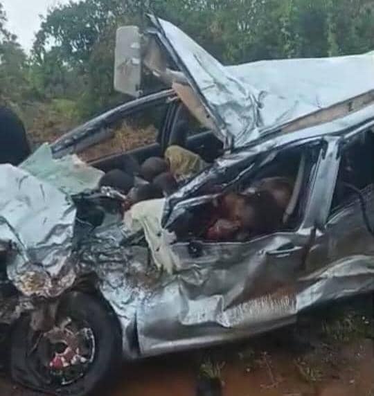 Lire la suite à propos de l’article Haut-Katanga : au moins 11 morts dans un accident sur la route Lubumbashi–Kasumbalesa