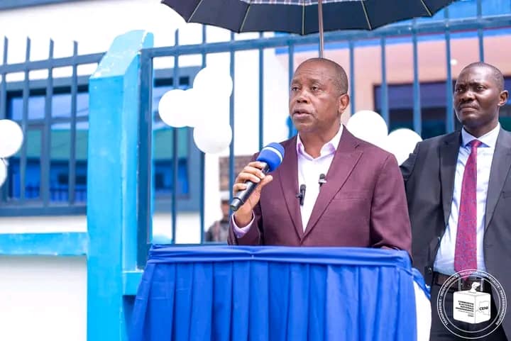 Lire la suite à propos de l’article Mise à la retraite de 125 agents : la CENI apporte des clarifications