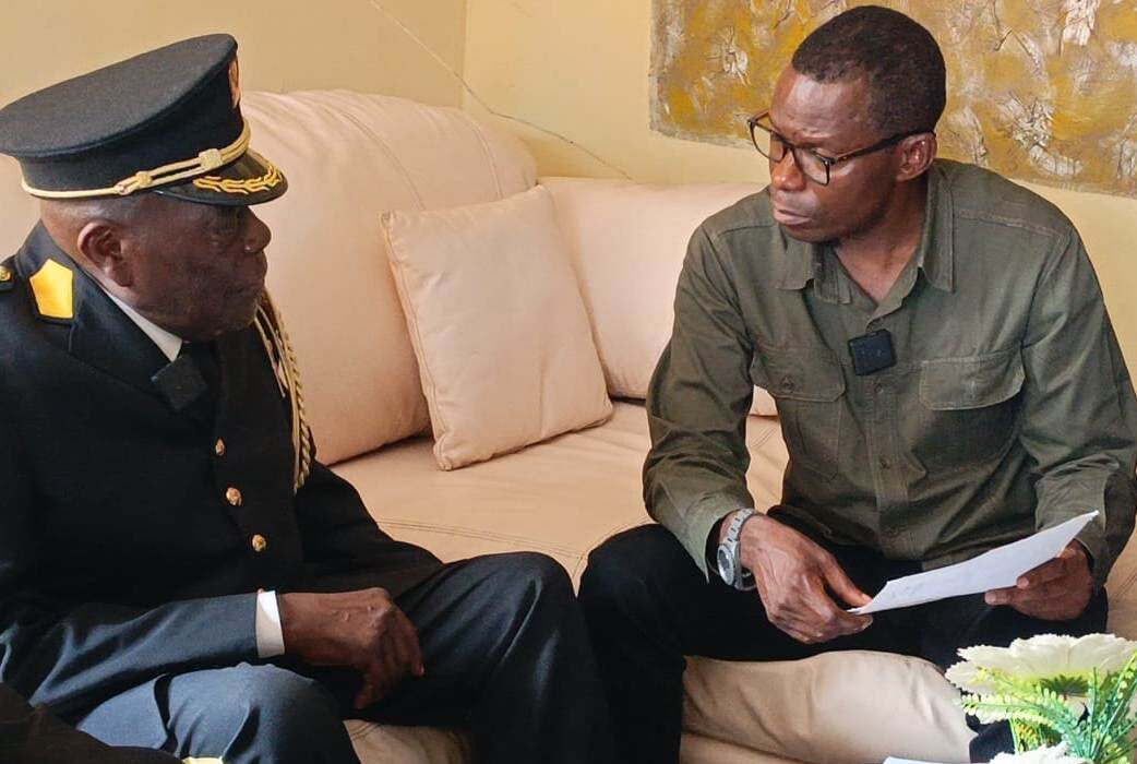 Lire la suite à propos de l’article Éliezer Ntambwe : l’homme des réformes qui redonnent espoir aux anciens combattants