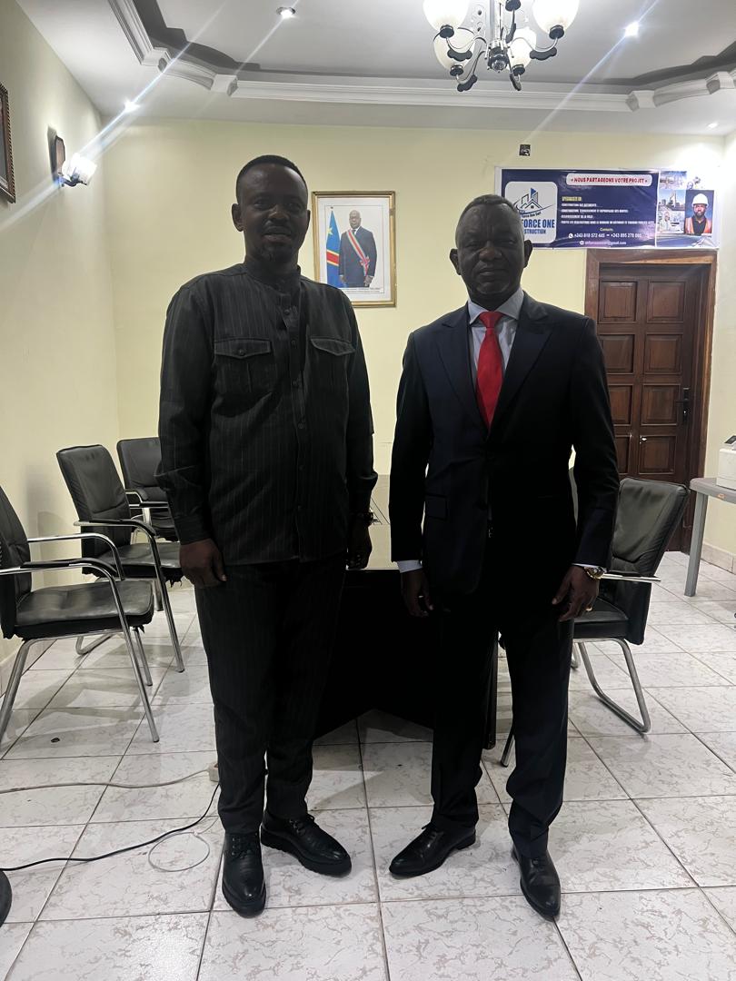 Lire la suite à propos de l’article Sankuru : Bernard Nkosso reçu par Daniel Aselo dans le cadre des consultations pour un candidat UDPS au gouvernorat