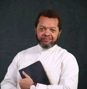 Lire la suite à propos de l’article Kinshasa : le pasteur Marcello Tunasi devant le tribunal pour l’héritage de sa défunte épouse