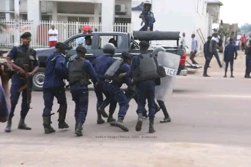 Kinshasa : 16 militants de LAMUKA présentés au parquet après leur arrestation