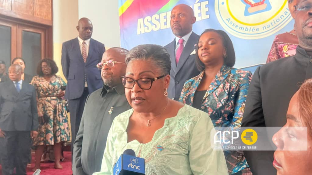 Lire la suite à propos de l’article RDC : le gouvernement Suminwa saisit le Parlement pour l’examen des accords avec le Rwanda et les États-Unis