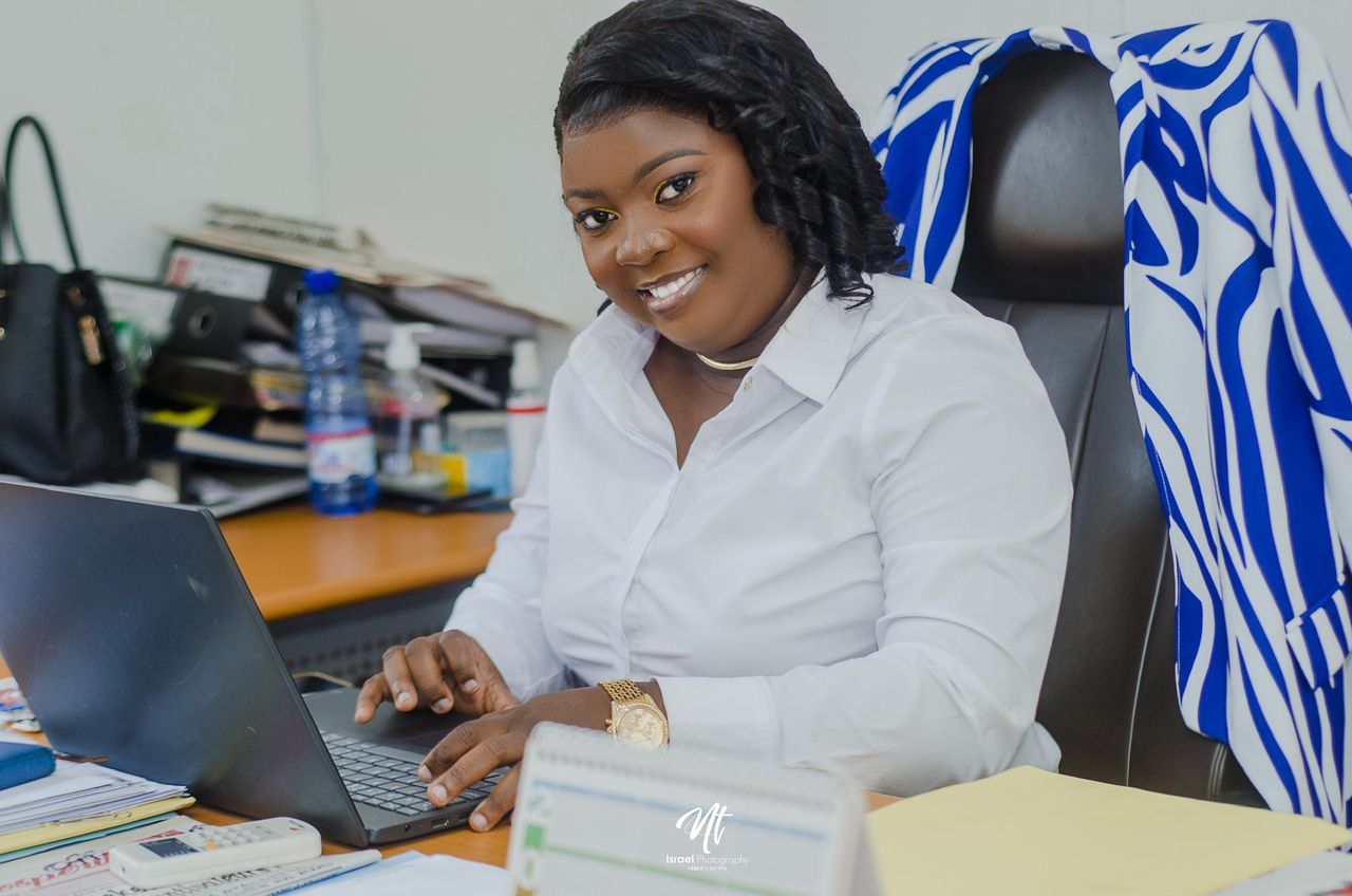 Lire la suite à propos de l’article 8 mars 2026 : Sarah Bukasa, une figure féminine engagée dans les médias numériques en RDC