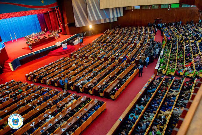 Lire la suite à propos de l’article RDC : le gouvernement maintient l’interdiction des motions dans les assemblées provinciales