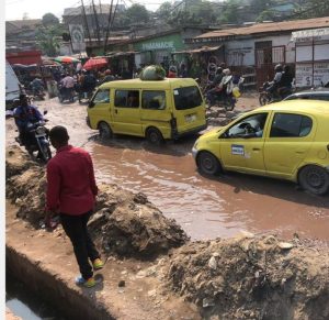 Lire la suite à propos de l’article Kinshasa : fermeture temporaire de l’avenue Komoriko pour des travaux de réhabilitation
