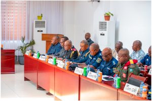 Lire la suite à propos de l’article Kinshasa : Jacquemain Shabani réunit les forces de sécurité pour faire face aux kidnappings