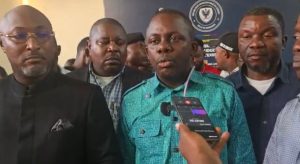 Lire la suite à propos de l’article Kinshasa : les chauffeurs suspendent la grève mais maintiennent la pression sur les autorités