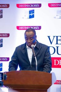 Lire la suite à propos de l’article RDC : « Destins croisés », un premier roman qui marque l’entrée de Clément Dibwe dans le paysage littéraire