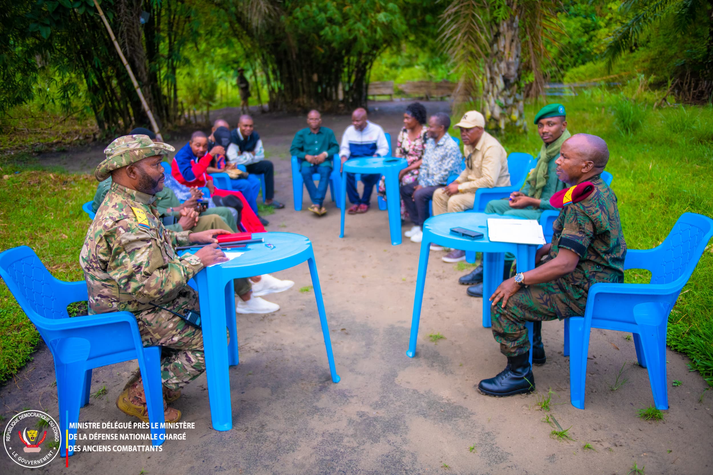 You are currently viewing Bandundu : Eliezer Ntambwe relance la reddition des Mobondo avec une 5ᵉ mission décisive