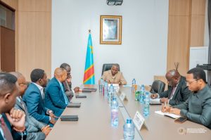 Lire la suite à propos de l’article Haut-Lomami : les élus nationaux saluent le rôle clé du gouvernement dans le retour à la stabilité