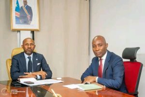 Lire la suite à propos de l’article Sud-kivu : Le gouverneur Jean-Jacques Purusi appelle à des sanctions internationales face aux « crimes de masse »