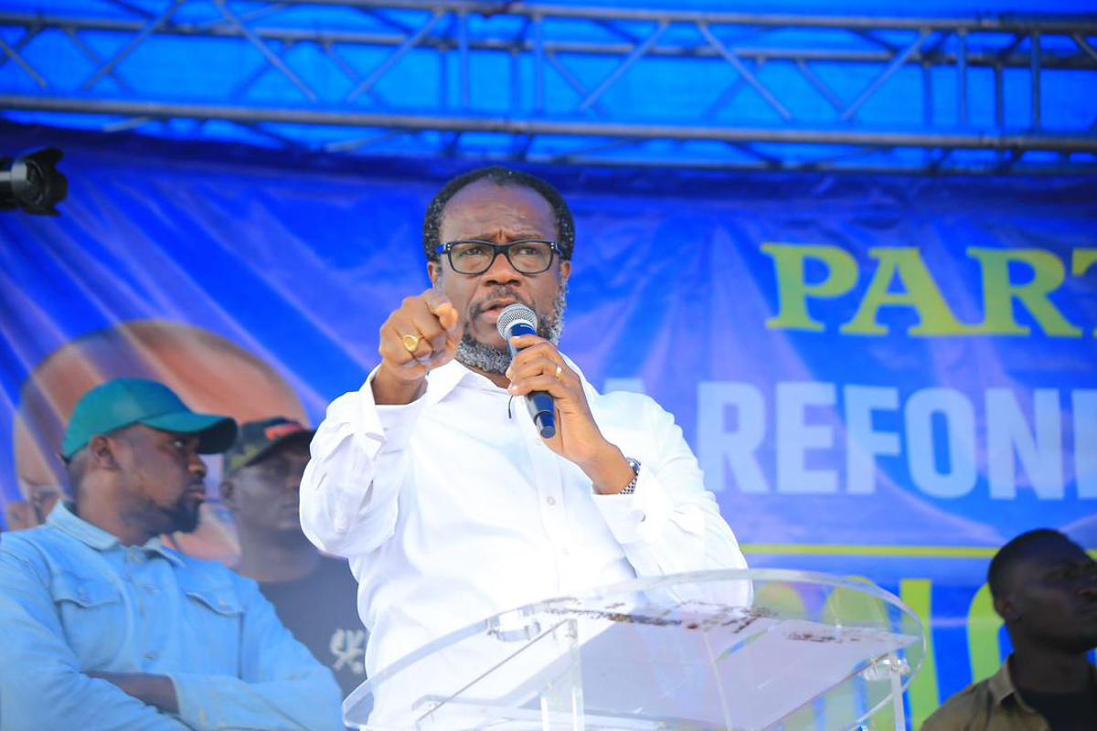 ‎Accueil de migrants américains en RDC : Envol dénonce une « atteinte à la souveraineté » et exige la transparence