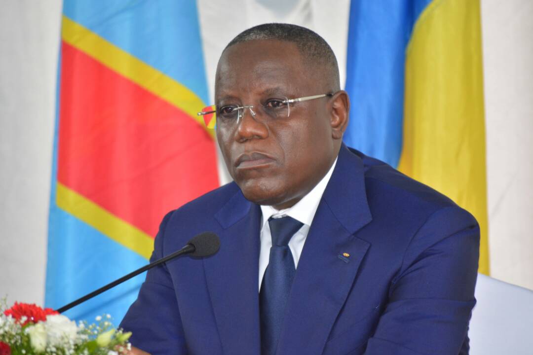 Détention d’Aubin Minaku : son épouse dénonce des conditions « inhumaines » et saisit le Conseil de cyberdéfense