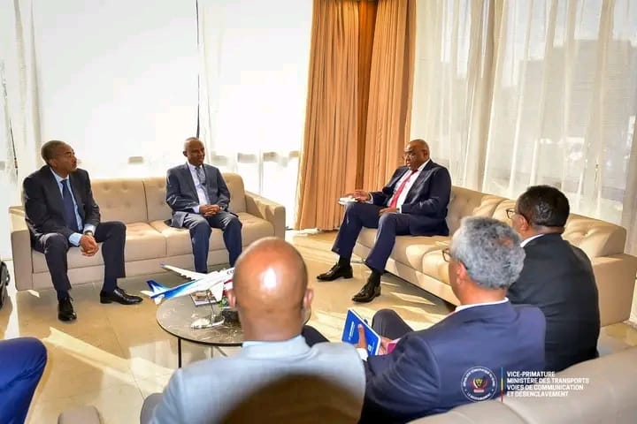 RDC : vers un renforcement du transport aérien grâce à un partenariat stratégique