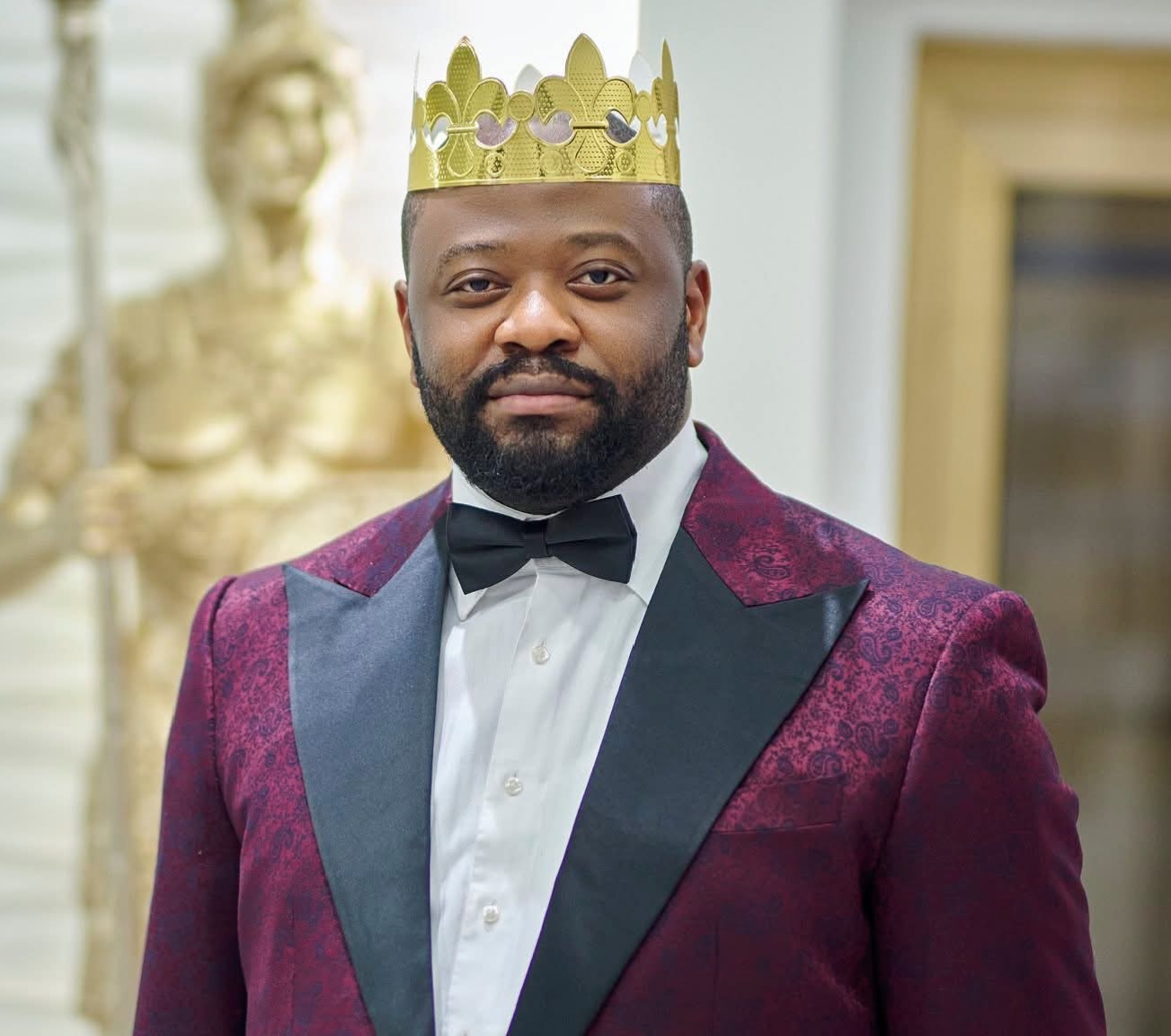 Moïse Mbiye choque et assume : « J’ai cru en Dieu pour réussir dans la vie »