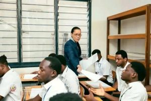 Lire la suite à propos de l’article RDC : plus de 1,07 million de finalistes lancent la dissertation de l’Examen d’État 2026